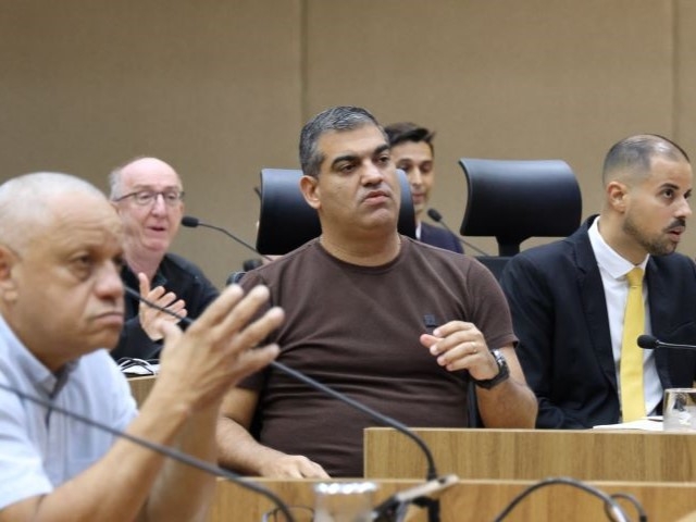 Santos (SP): LDO é aprovada sob protesto de vereadores. Secretaria de Comunicação foi o alvo
