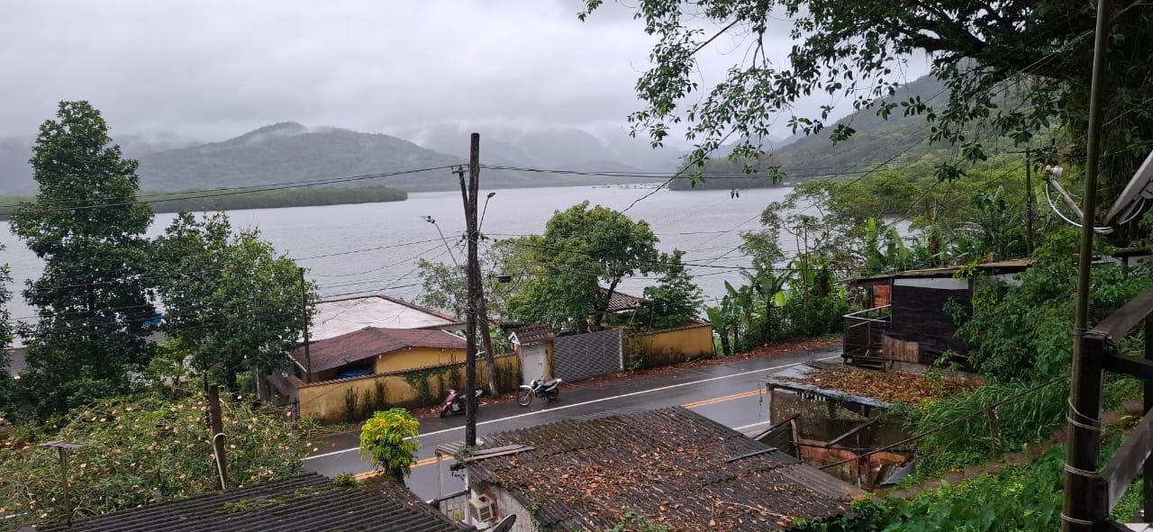 Bertioga (SP): dragagem de canal por marina prejudica pescadores artesanais e comunidade caiçara