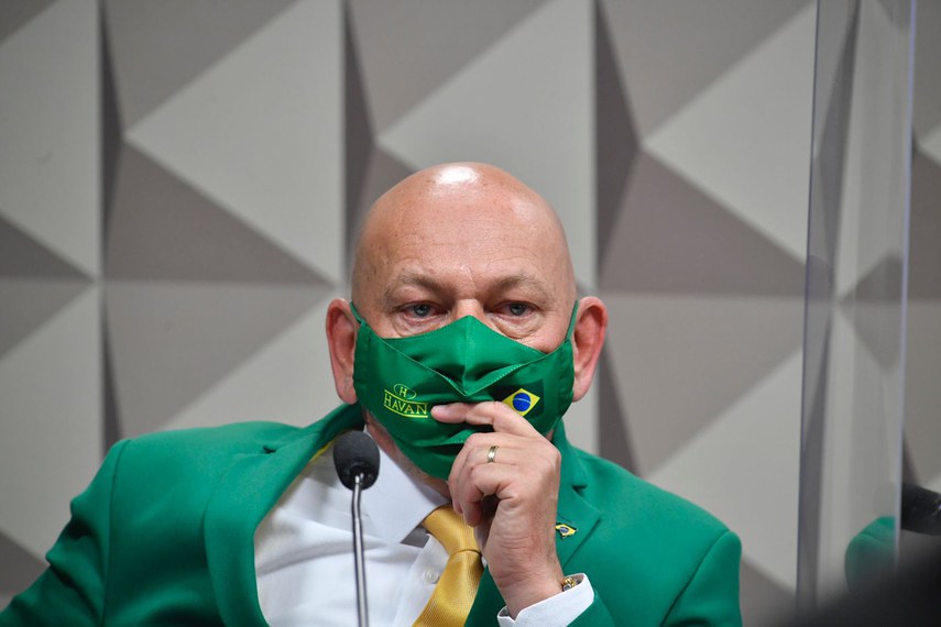 Justiça determina que Havan libere equipe para votar e proíbe novas falas político-eleitorais de Luciano Hang