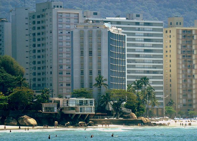 Quando a cidade cresce antes da infraestrutura