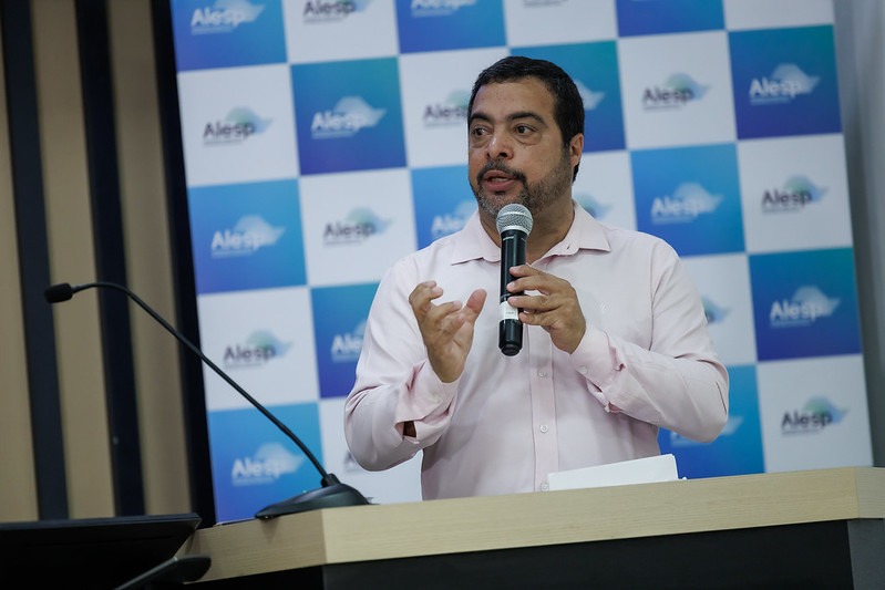 Redução de recursos estaduais impacta municípios e entra em debate em Peruíbe