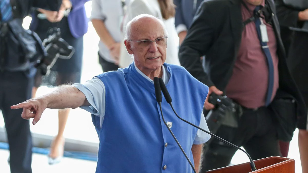 Dois pesos: Júlio Lancellotti é calado enquanto padres conservadores discursam para milhões