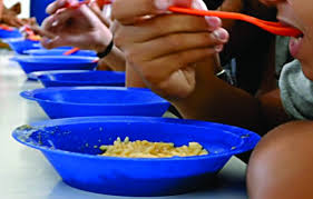 Merenda: ata em Guarujá tem preços acima da média de mercado