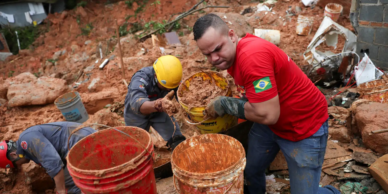Chuvas de 2020 ainda castigam 540 famílias santistas